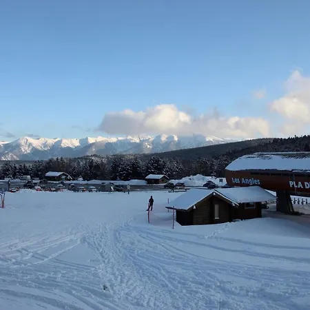 Pla Del Mir Chalet *